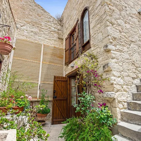 Arsorama Village Homes * Arsos