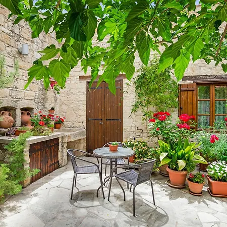 Arsorama Village Homes * Άρσος